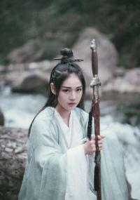 贵府小姐难随夫 贵府小姐难随夫